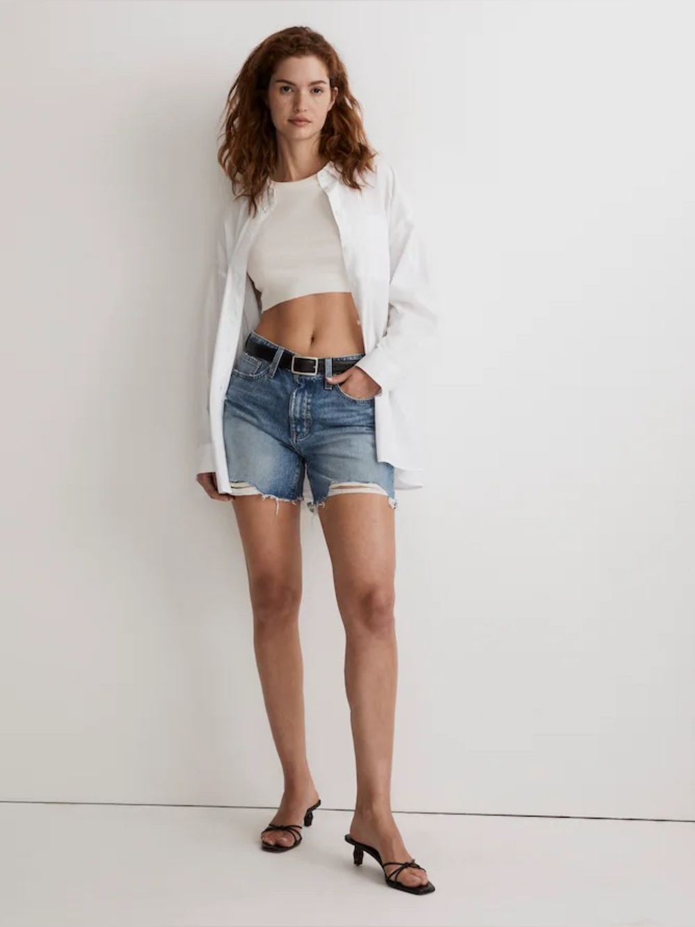 Madewell Curvy Relaxed Mid-Length Denim Shorts in Brock Wash: Ripped Edition